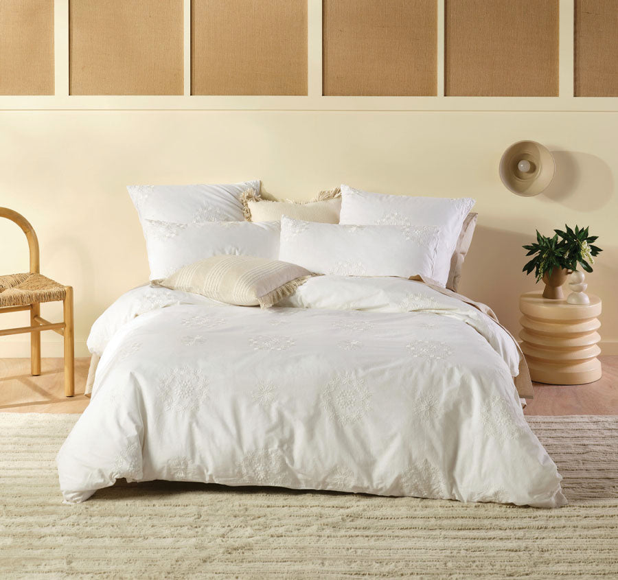 Amore Quilt Cover Set Range White